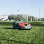 Robot cortacésped Husqvarna Automower® 550 Profesional – 5.000 m² - Imagen 4